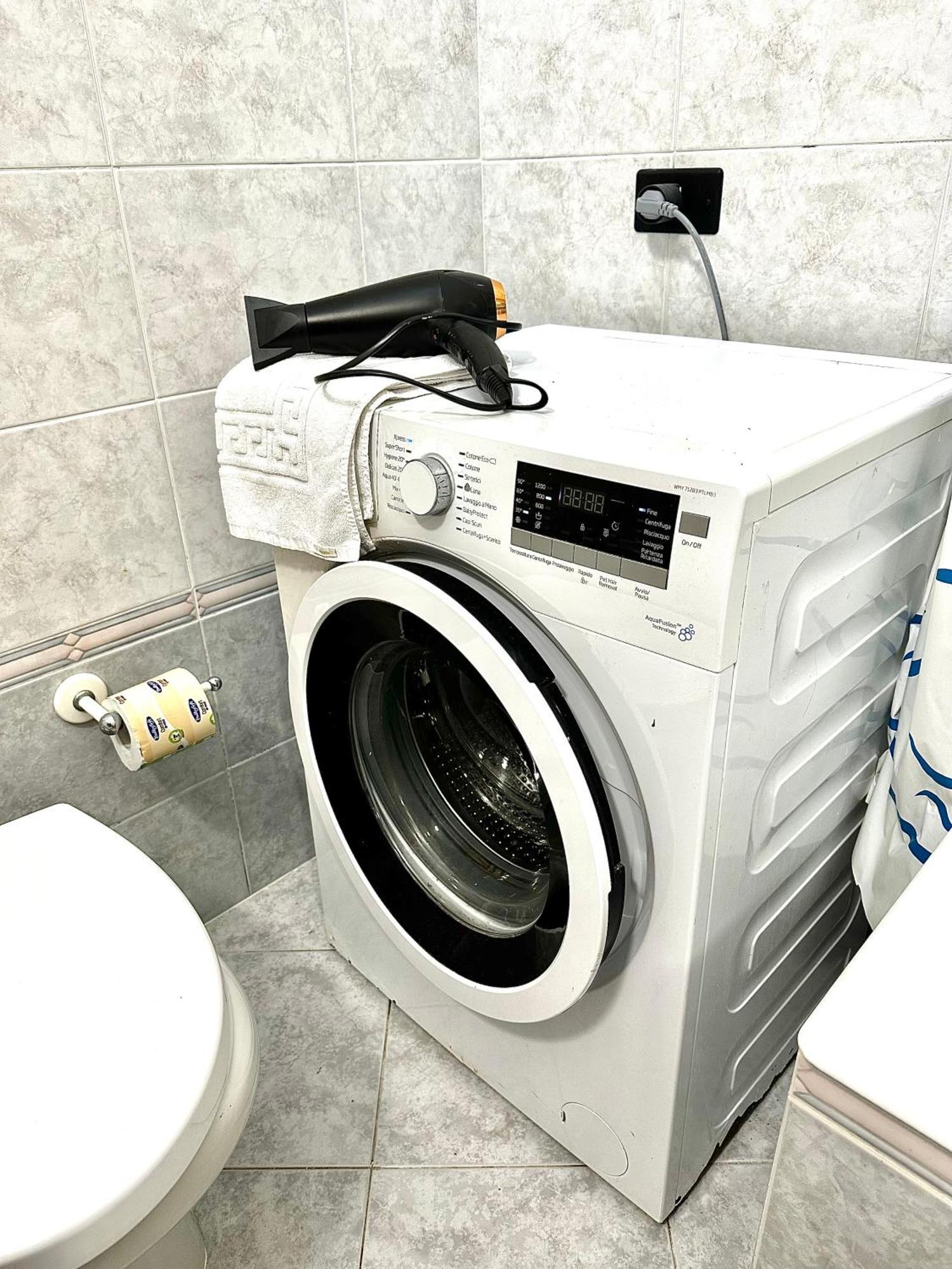 Ubetty Village Center Two-Bedrooms Apartment 5Terreparco ريوماجّوري المظهر الخارجي الصورة